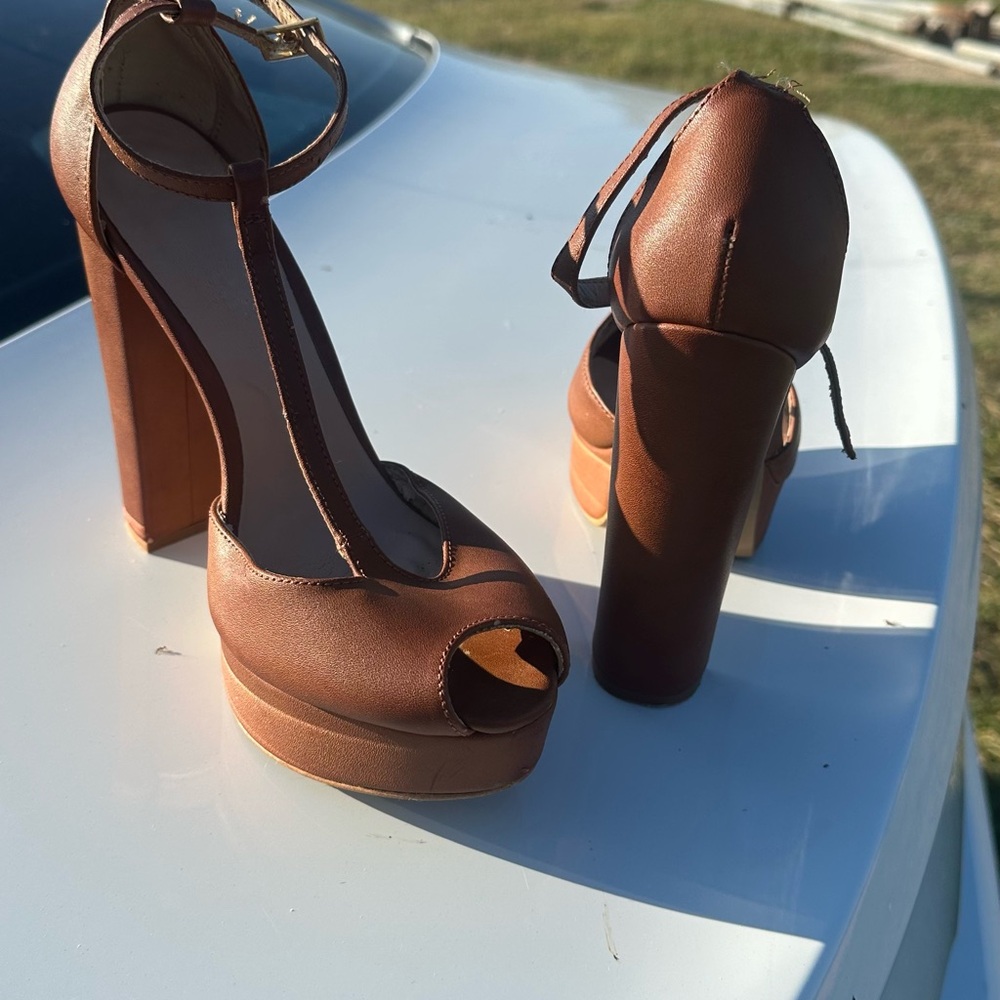 ANDREA FENZI Brown Peep-Toe Platform Heels